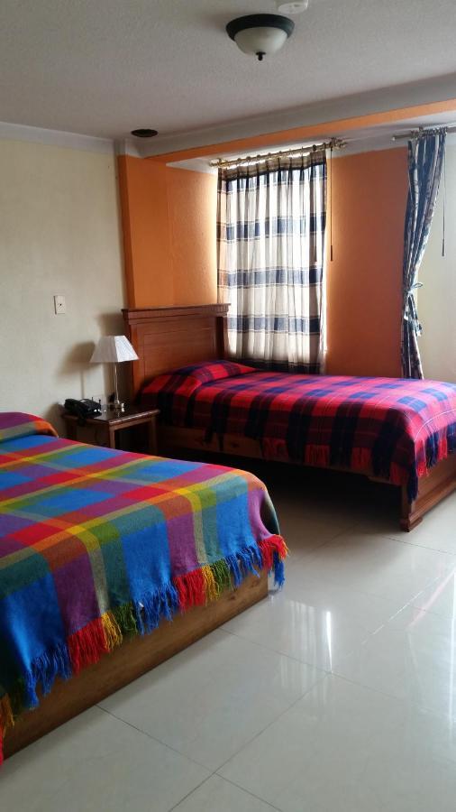 Hotel Las Garzas Alojamiento à Ibarra Extérieur photo