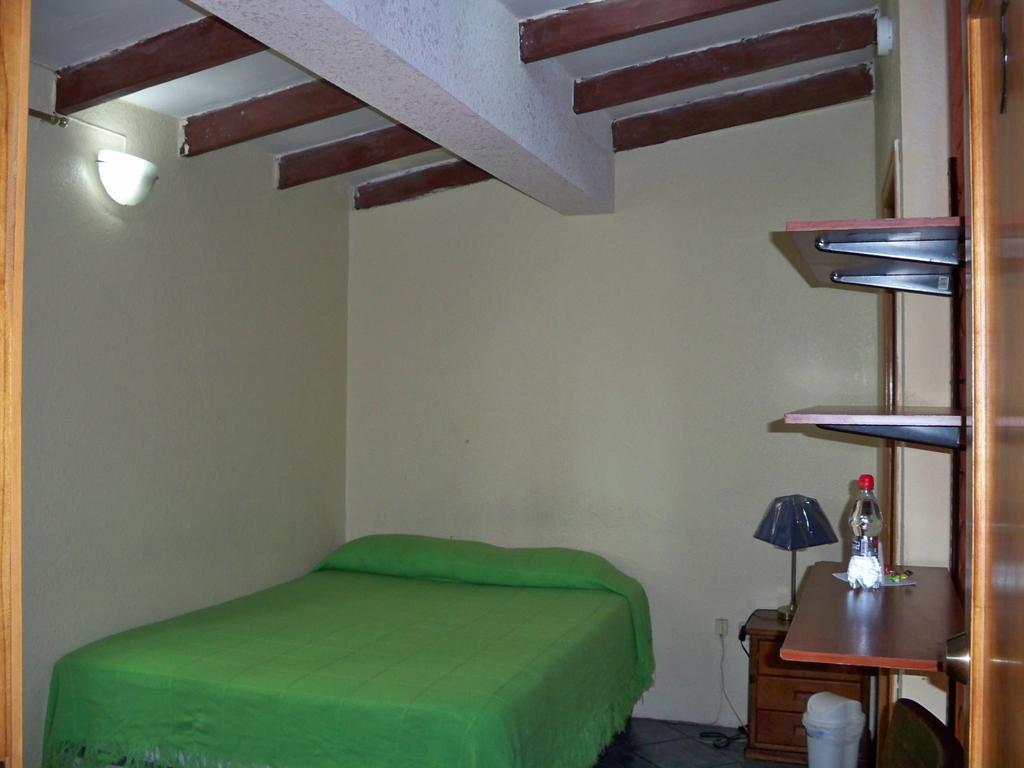Hotel Las Garzas Alojamiento à Ibarra Extérieur photo
